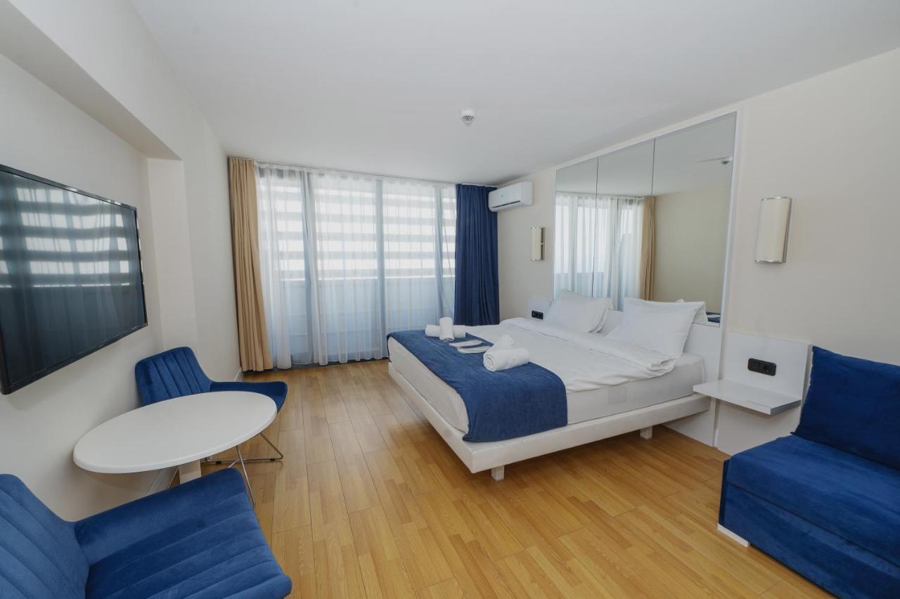 Blue Orbi City Hotel Batum Dış mekan fotoğraf