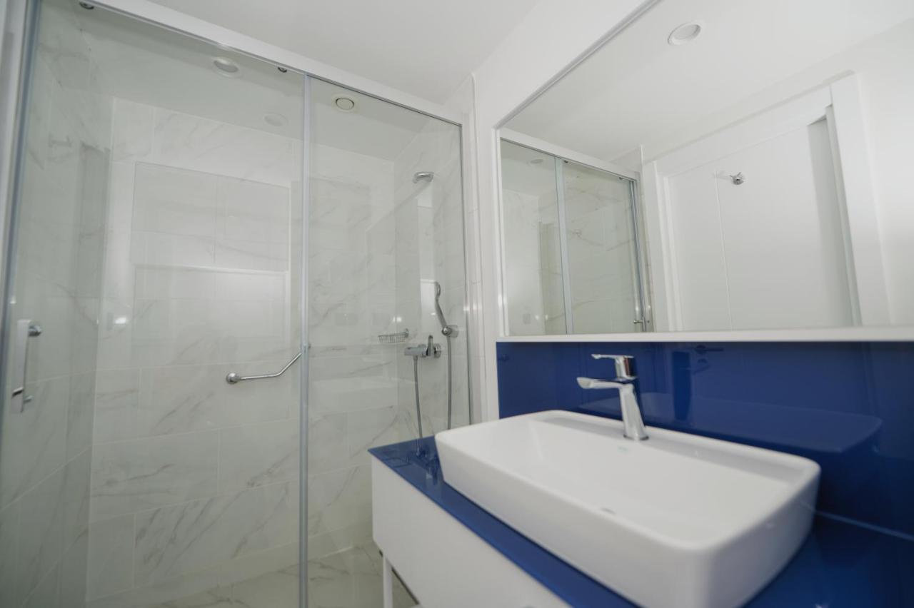 Blue Orbi City Hotel Batum Dış mekan fotoğraf